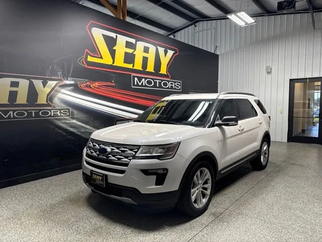 2019 Ford Explorer XLT FWD's photo