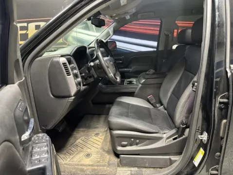 More photos of 2017 GMC Sierra 1500 SLT at Seay Motors, KY