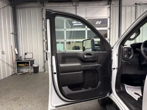 More photos of 2024 GMC Sierra 3500HD Pro at Seay Motors, KY