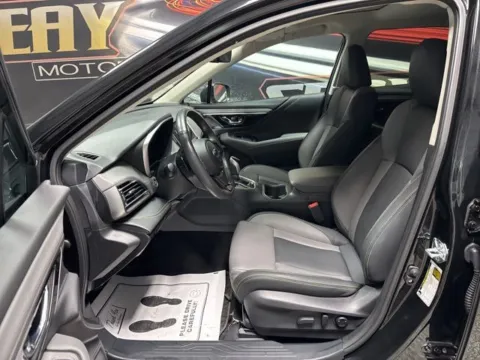 More photos of 2025 Subaru Outback Onyx Edition at Seay Motors, KY