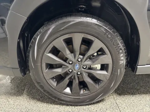 More photos of 2025 Subaru Outback Onyx Edition at Seay Motors, KY