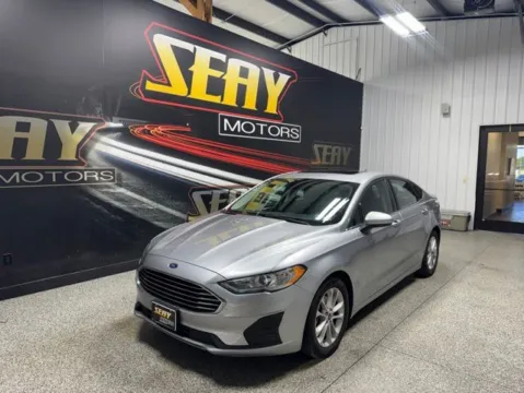 Silver 2020 Ford Fusion SE for sale in Mayfield, KY