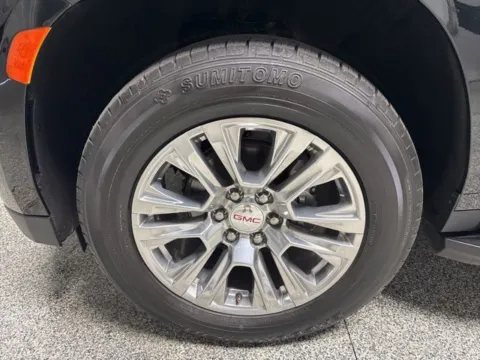 More photos of 2022 GMC Yukon XL Denali at Seay Motors, KY