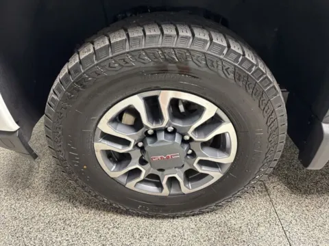 Another view of 2022 GMC Sierra 2500 HD AT4 for sale in Mayfield, KY at Seay Motors