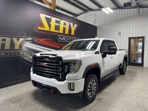 White 2022 GMC Sierra 2500 HD AT4 for sale in Mayfield, KY