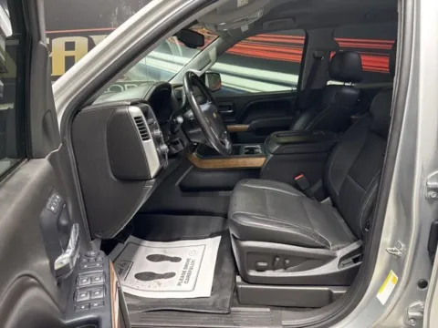 More photos of 2014 Chevrolet Silverado 1500 LTZ at Seay Motors, KY