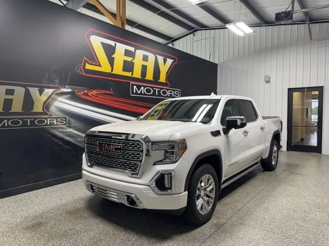 2019 GMC Sierra 4WD Crew Cab Short Box's photo