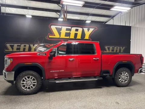 Photos of 2022 GMC Sierra 2500HD SLT for sale in Mayfield, KY at Seay Motors