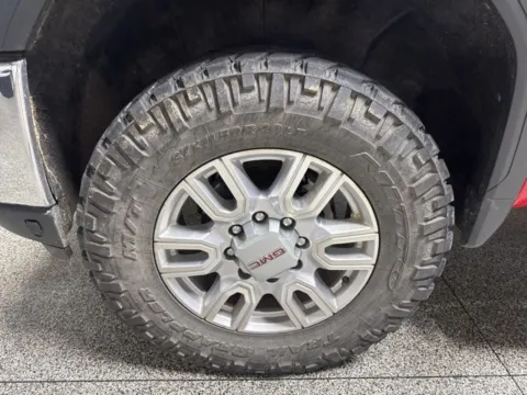 Another view of 2022 GMC Sierra 2500HD SLT for sale in Mayfield, KY at Seay Motors