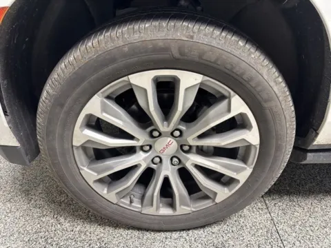Another view of 2021 GMC Yukon XL Denali for sale in Mayfield, KY at Seay Motors