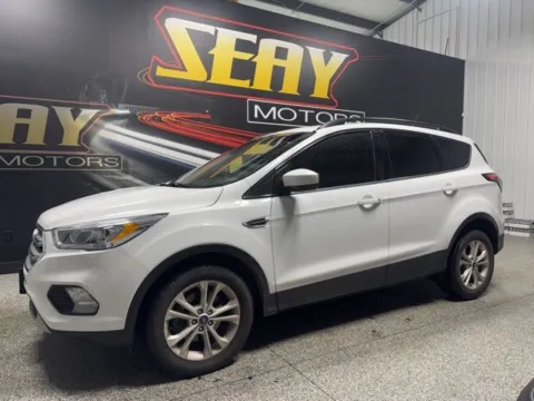 Photos of 2018 Ford Escape SEL for sale in Mayfield, KY at Seay Motors