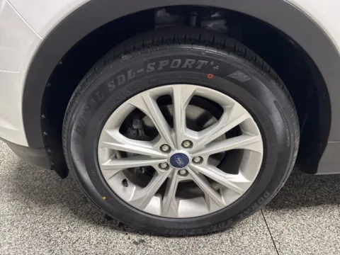 More photos of 2018 Ford Escape SEL at Seay Motors, KY
