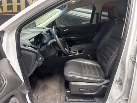 More photos of 2018 Ford Escape SEL at Seay Motors, KY