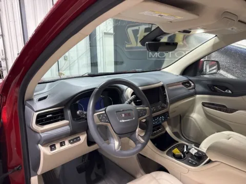 More photos of 2023 GMC Acadia Denali at Seay Motors, KY