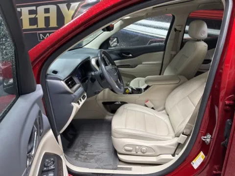 More photos of 2023 GMC Acadia Denali at Seay Motors, KY
