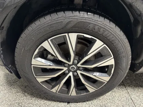 Another view of 2023 Volvo XC60 B5 Plus Dark Theme for sale in Mayfield, KY at Seay Motors