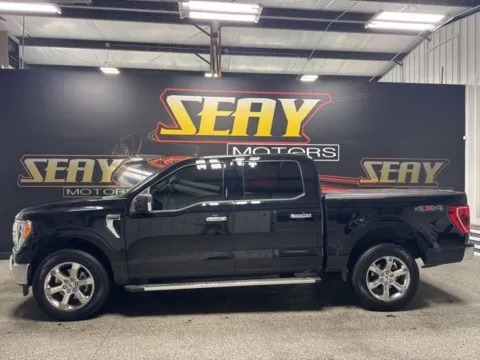 Photos of 2022 Ford F-150 XLT for sale in Mayfield, KY at Seay Motors