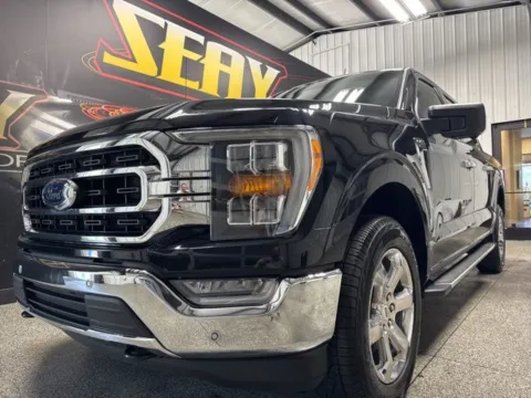 Photos of 2022 Ford F-150 XLT for sale in Mayfield, KY at Seay Motors