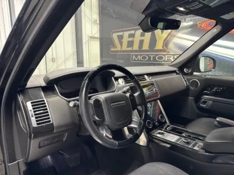 More photos of 2020 Land Rover Range Rover HSE at Seay Motors, KY