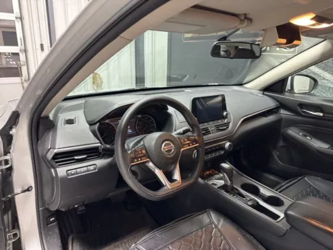 More photos of 2019 Nissan Altima 2.5 S at Seay Motors, KY