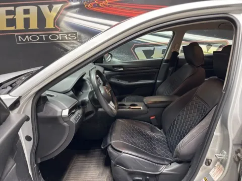 More photos of 2019 Nissan Altima 2.5 S at Seay Motors, KY