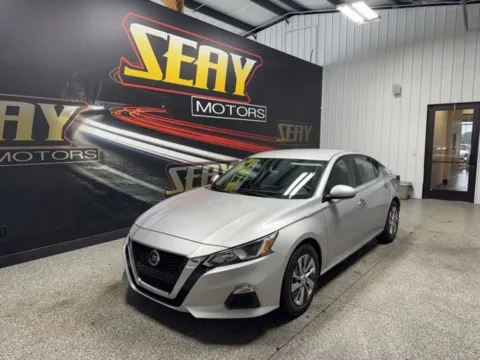 Silver 2019 Nissan Altima 2.5 S for sale in Mayfield, KY