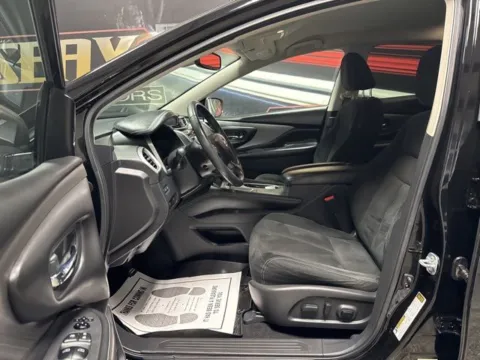 More photos of 2020 Nissan Murano SV at Seay Motors, KY
