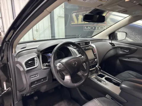 More photos of 2020 Nissan Murano SV at Seay Motors, KY