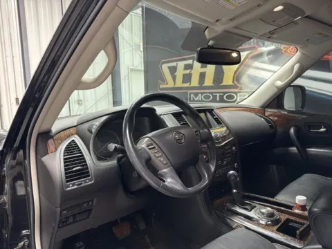 More photos of 2019 Nissan Armada SL at Seay Motors, KY
