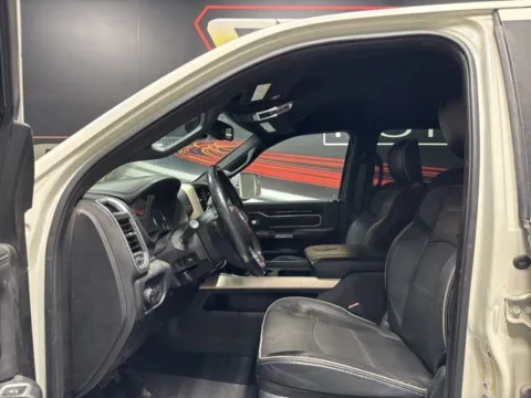 More photos of 2019 Ram 2500 Laramie at Seay Motors, KY