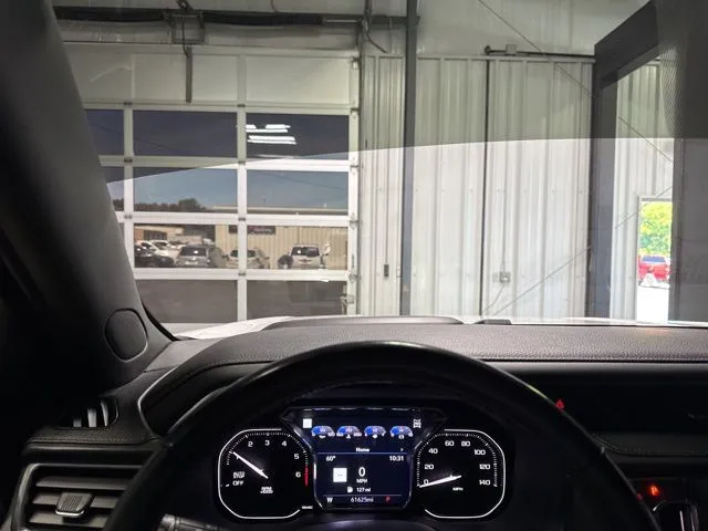 2021 GMC Yukon Denali - Photo 10
