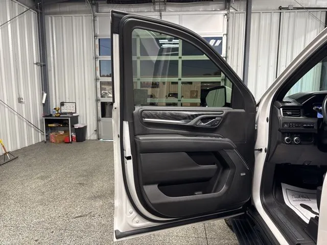 2021 GMC Yukon Denali - Photo 7