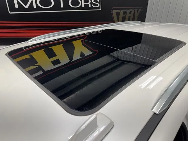 2021 GMC Yukon Denali - Photo 8