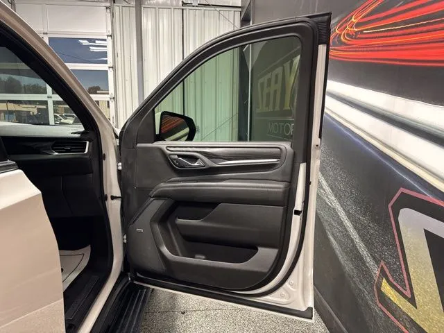 2021 GMC Yukon Denali - Photo 32