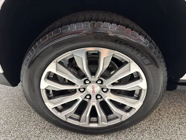 2021 GMC Yukon Denali - Photo 27