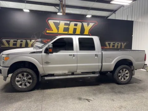 Photos of 2016 Ford F-250SD Platinum for sale in Mayfield, KY at Seay Motors