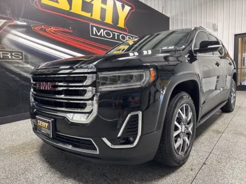 Photos of 2023 GMC Acadia SLT for sale in Mayfield, KY at Seay Motors