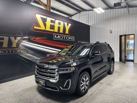 Black 2023 GMC Acadia SLT for sale in Mayfield, KY