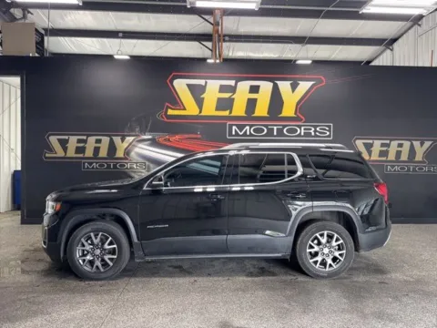 Photos of 2023 GMC Acadia SLT for sale in Mayfield, KY at Seay Motors