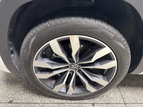 Another view of 2023 Volkswagen Atlas Cross Sport 3.6L V6 SEL Premium R-Line for sale in Mayfield, KY at Seay Motors
