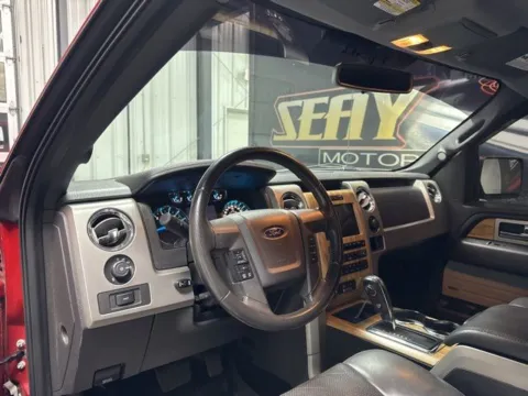 More photos of 2011 Ford F-150 Lariat at Seay Motors, KY