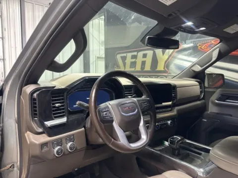 More photos of 2023 GMC Sierra 1500 SLT at Seay Motors, KY