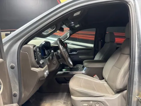 More photos of 2023 GMC Sierra 1500 SLT at Seay Motors, KY