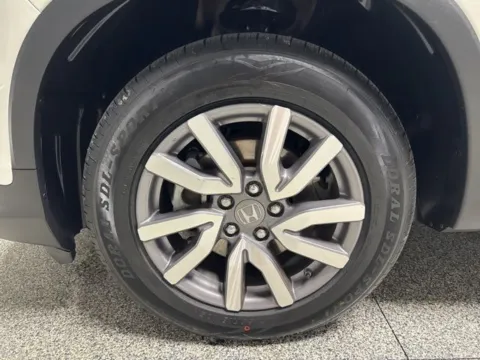 More photos of 2019 Honda Pilot EX-L at Seay Motors, KY