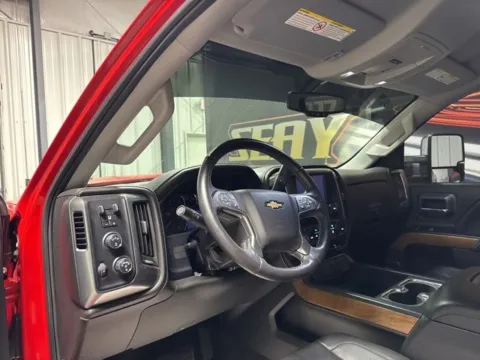 More photos of 2017 Chevrolet Silverado 2500HD LTZ at Seay Motors, KY