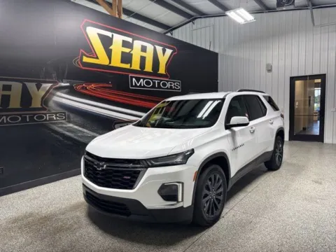 White 2023 Chevrolet Traverse RS for sale in Mayfield, KY