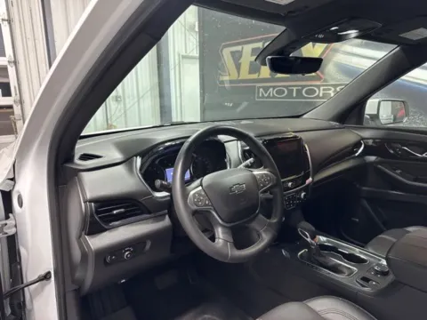 More photos of 2023 Chevrolet Traverse RS at Seay Motors, KY