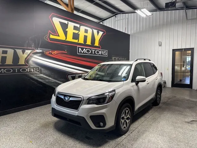 2021 Subaru Forester Premium's photo