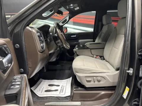 More photos of 2021 Chevrolet Silverado 1500 LT at Seay Motors, KY