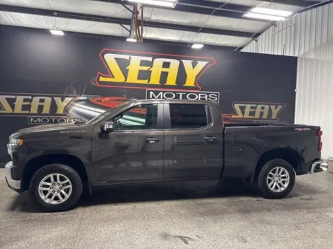 Photos of 2021 Chevrolet Silverado 1500 LT for sale in Mayfield, KY at Seay Motors